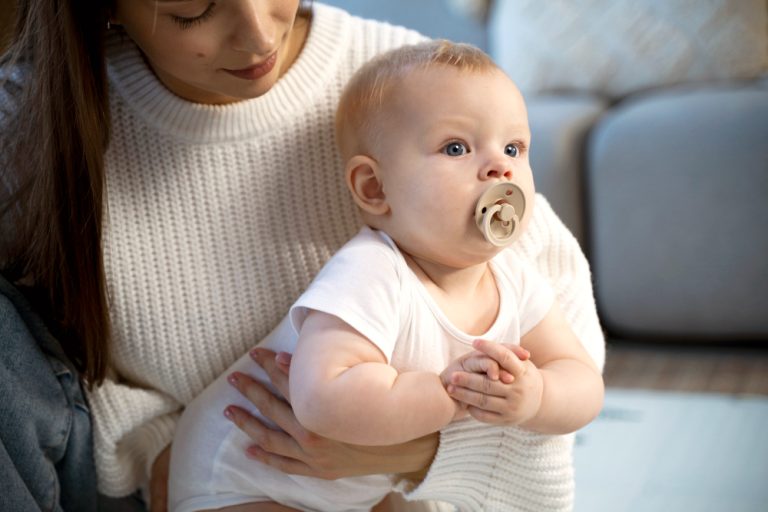 Leia mais sobre o artigo As melhores técnicas para aliviar a cólicas dos bebês