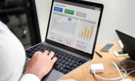 É possível ganhar dinheiro com o Google Adsense?